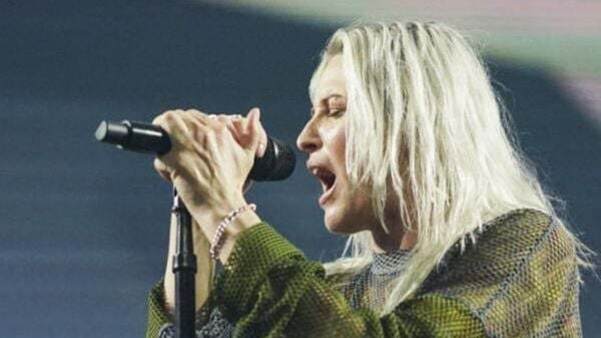 Linkin Park announce new female singer and eighth studio album ...