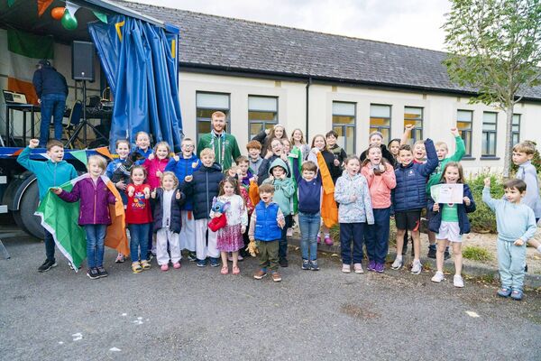 Insprining the future, Aaron with some young fans