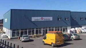 Hardware shop burgled in Hacketstown