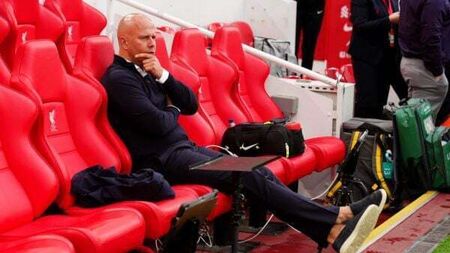 Arne Slot to embrace squad rotation as Liverpool head into European campaign