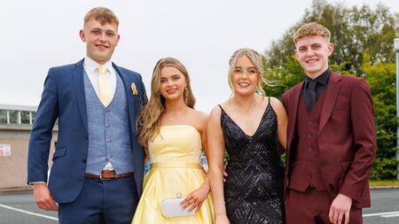 Coláiste Eoin, Hacketstown Debs