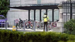 TDs have right to know who gave go-ahead for €336,000 bike shed – O’Brien TDs have right to know who gave go-ahead for €336,000 bike shed – O’Brien