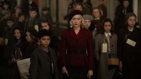 Saoirse Ronan searches for her son in trailer for Steve McQueen’s Blitz