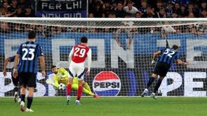 David Raya’s heroics help Arsenal claim point against Atalanta David Raya’s heroics help Arsenal claim point against Atalanta