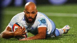 Leinster overcome stubborn Edinburgh to start URC season with bonus-point win