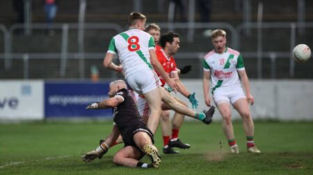 O'Neill's last gasp free dethrones champions in semi-final thriller