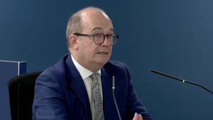 Initial messaging on shielding ‘could have been more nuanced’ – Covid inquiry Initial messaging on shielding ‘could have been more nuanced’ – Covid inquiry