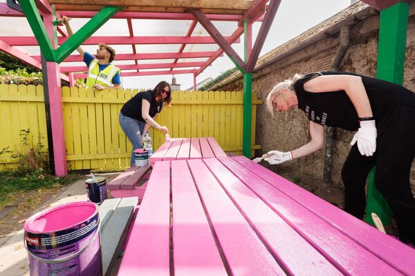 Keelan Byrne, Anna O’Toole and Lianne Fleming hard at work during the volunteer day at Little Orchard Community Creche, Leighlinbridge. Keelan Byrne, Anna O’Toole and Lianne Fleming hard at work during the volunteer day at Little Orchard Community Creche, Leighlinbridge.