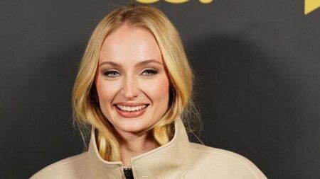 Sophie Turner says being a single mother is ‘such a struggle’