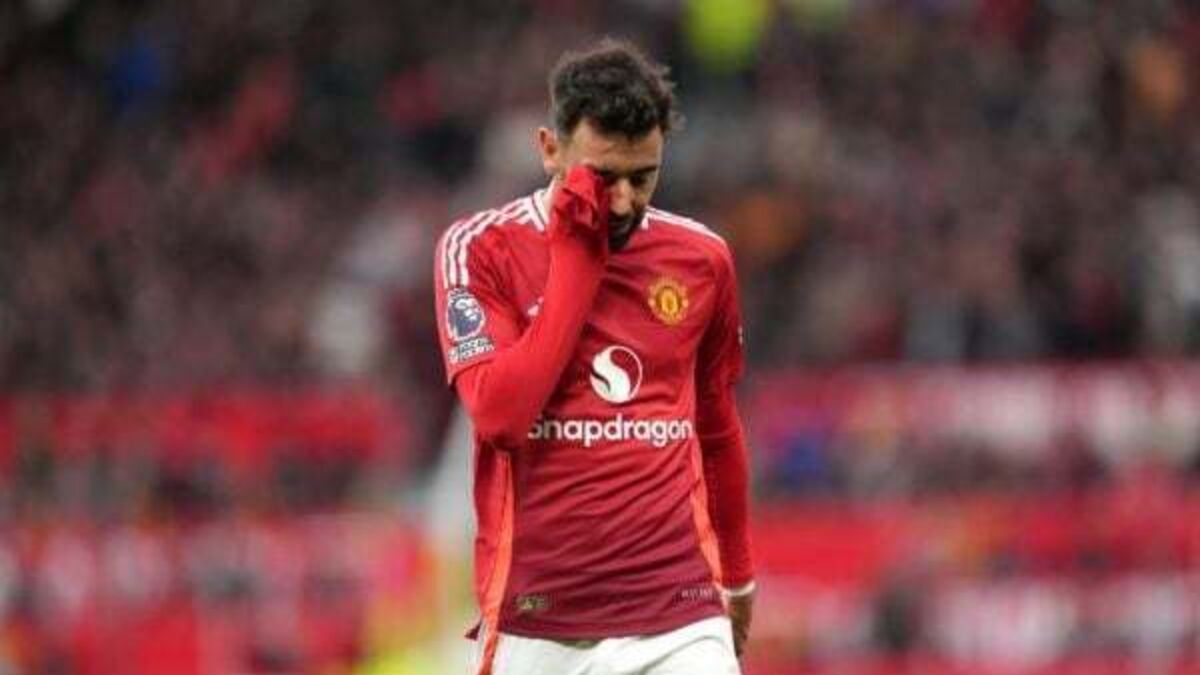 Bruno Fernandes sees red as Spurs cruise past misfiring Man United