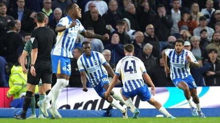 Brighton fight back from two goals down to beat Tottenham in Amex thriller