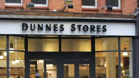 Café owned by Dunnes Stores ordered to shut due to rodent infestation