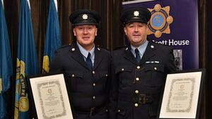 Heroic gardaí awarded for their bravery Heroic gardaí awarded for their bravery