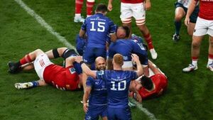 Leinster power past Munster in front of new URC record crowd Leinster power past Munster in front of new URC record crowd