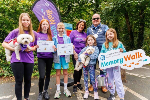 At the Alzheimer Society of Ireland Memory Walk in Oak Park, cllr Fergal Browne cathaoirleach of Carlow County Council, Caoimhe Bradley and her dog Teddy, Grace Bradley, Rían Bradley, Norah Ryan, Kate McNally and her dog Elsa and Kate Purcell
