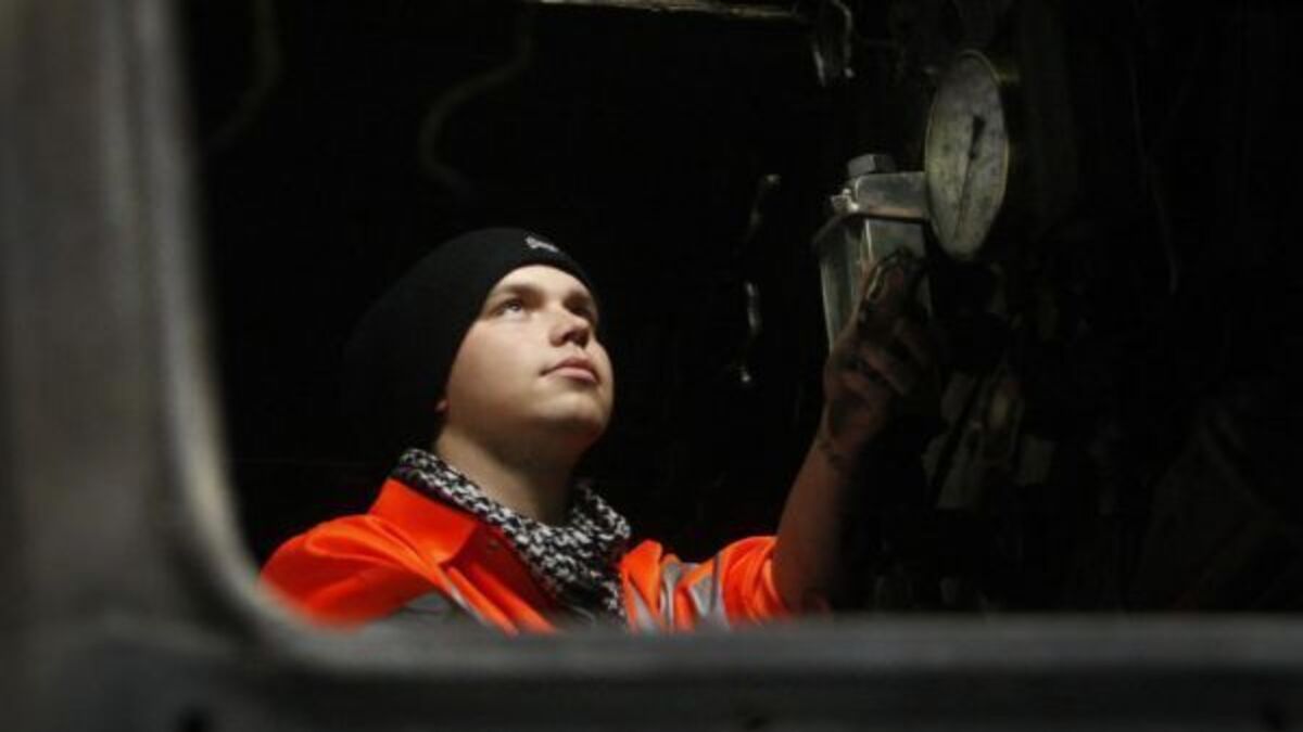 Survey to capture experiences of over 28,000 apprentices