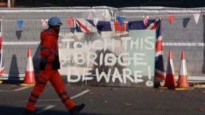 Police probe sinister threat over planned dismantling of Belfast’s Boyne Bridge