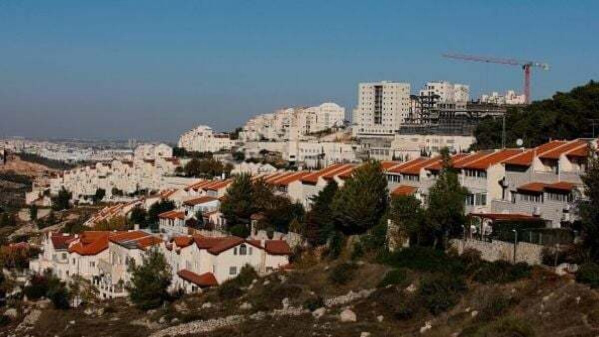 Fresh legal advice could allow the Government to enact Occupied Territories Bill
