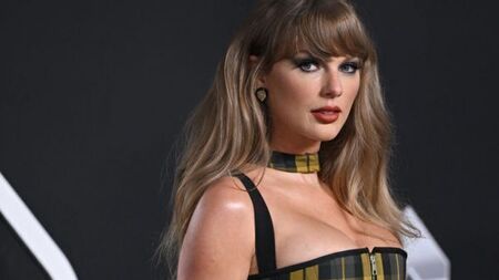 Downing Street denies Starmer Taylor Swift tickets were ‘thank you’ for security