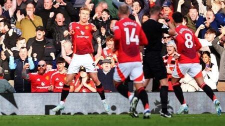 Alejandro Garnacho and Rasmus Hojlund inspire Man Utd back to winning way