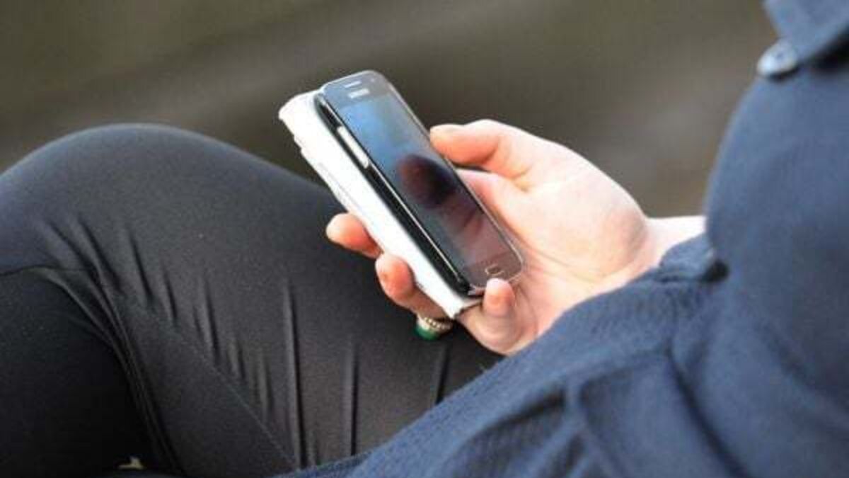 Phone thieves impersonating gardaí to get codes for stolen devices
