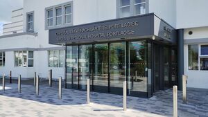 Nurses had to restrain patient in A&E unit