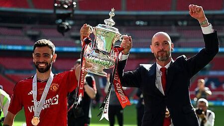 Bruno Fernandes remembers good times with Erik ten Hag as others say time was up