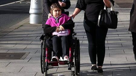 Girl (7) paralysed in car crash settles court action with €1.4m interim settlement