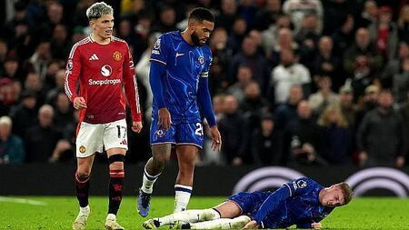 Chelsea sweating on fitness of Cole Palmer for Arsenal showdown