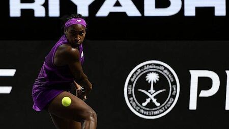 Coco Gauff beats Aryna Sabalenka to set up final with Zheng Qinwen