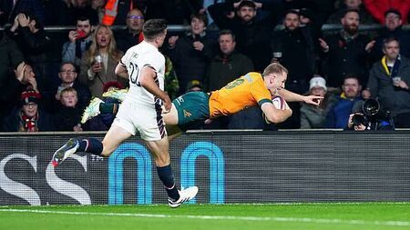 England beaten 42-37 by Australia in dramatic finish