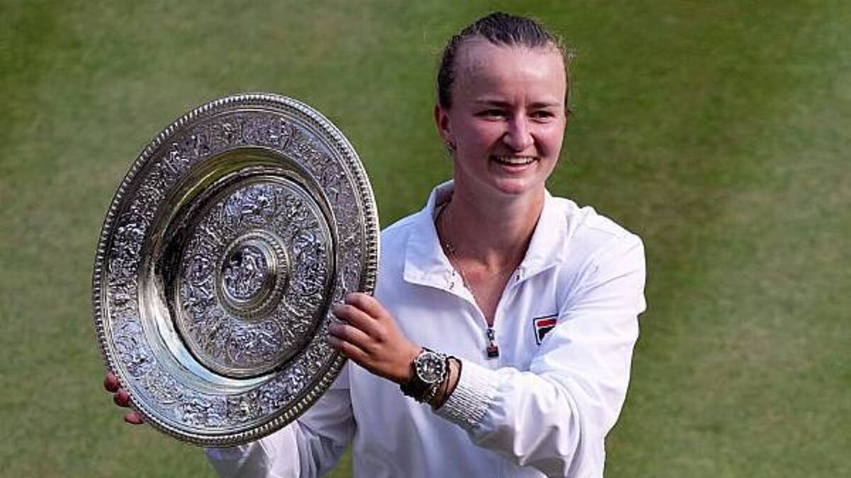 Barbora Krejcikova criticises ‘unprofessional’ comment about her appearance