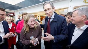 Fine Gael accused of ‘populist pandering’ as Harris sets out immigration policy Fine Gael accused of ‘populist pandering’ as Harris sets out immigration policy