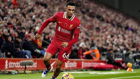 Trent Alexander-Arnold set to be sidelined for two weeks with hamstring issue