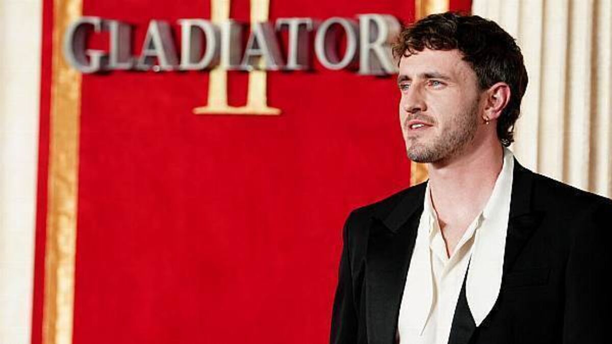 Paul Mescal sports his suave 70s style alongside King at Gladiator 2 premiere