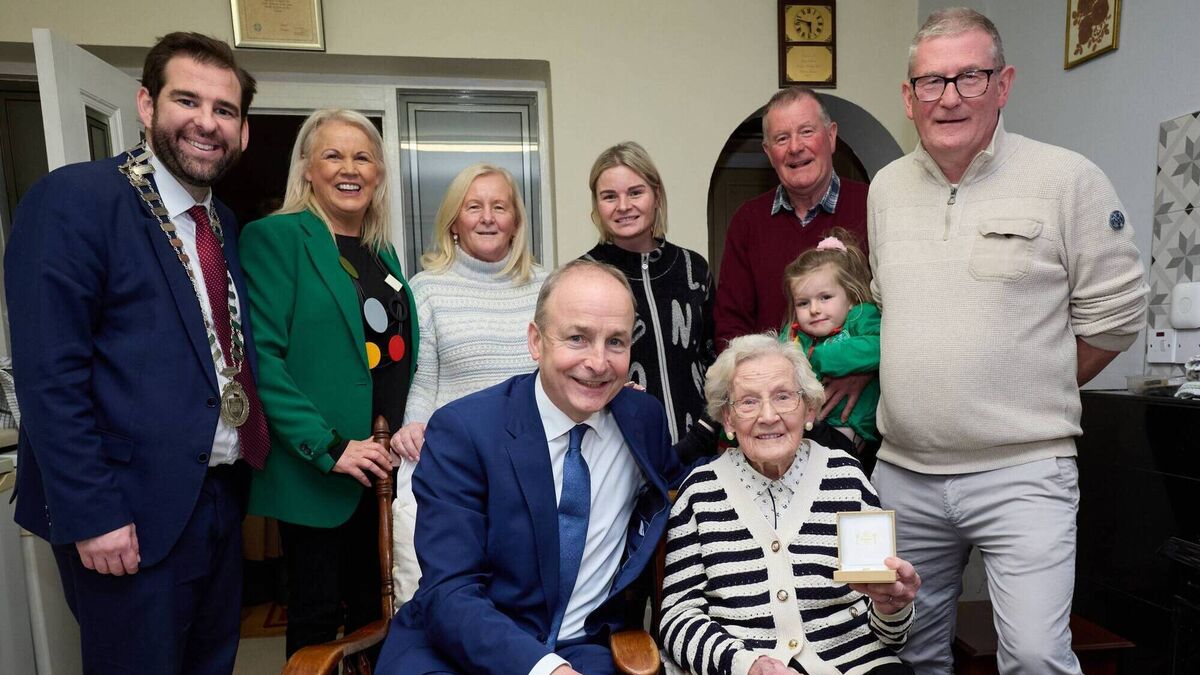 Centenarian Bridget gets a special birthday visit from the tánaiste