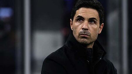 Mikel Arteta says Arsenal need to be near-perfect to catch leaders Liverpool