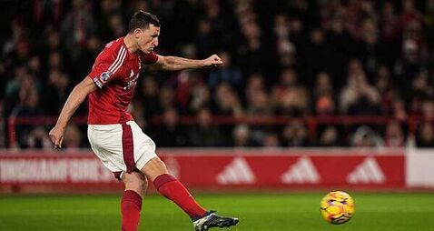 Chris Wood nets winner as Nottingham Forest beat Ipswich