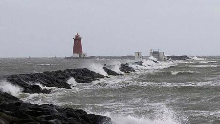 Storm Darragh: Coast Guard advises public to stay away from coastal areas due to high winds