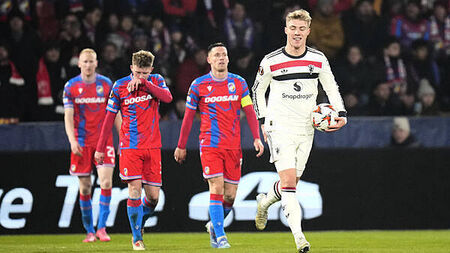 Rasmus Hojlund brace earns Man Utd much-needed comeback win at Viktoria Plzen