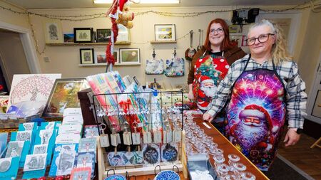 Popular pop-up shop returns to Tullow for the festive season