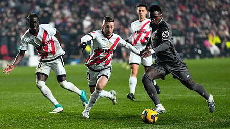 Real Madrid miss chance to go top after six-goal thriller with Rayo Vallecano