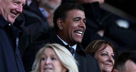 Former pundit Chris Kamara announces return to live TV: ‘I’m back’