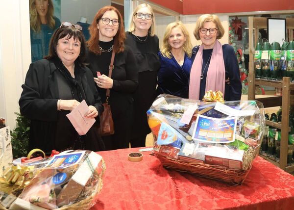 Nuala Grogan, Valerie McDonagh, Anne-Marie Peters, Lily Holmes and Olive Nolan Nuala Grogan, Valerie McDonagh, Anne-Marie Peters, Lily Holmes and Olive Nolan