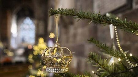 Young people more likely to spend Christmas alone, study finds