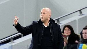 Liverpool boss Arne Slot looking forward to Ruud van Nistelrooy reunion