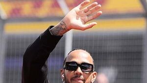 Lewis Hamilton ‘excited for the year ahead’ as move to Ferrari officially begins