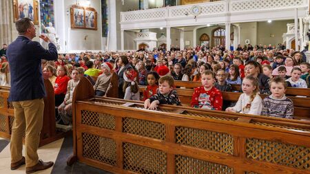 Gaelscoil kids hit all the right notes at annual carol service