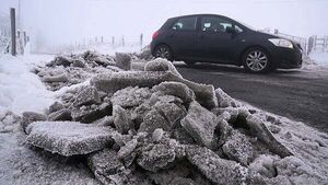 Cold snap latest: New orange warning issued as motorists urged to drive with 'extreme caution' Cold snap latest: New orange warning issued as motorists urged to drive with 'extreme caution'