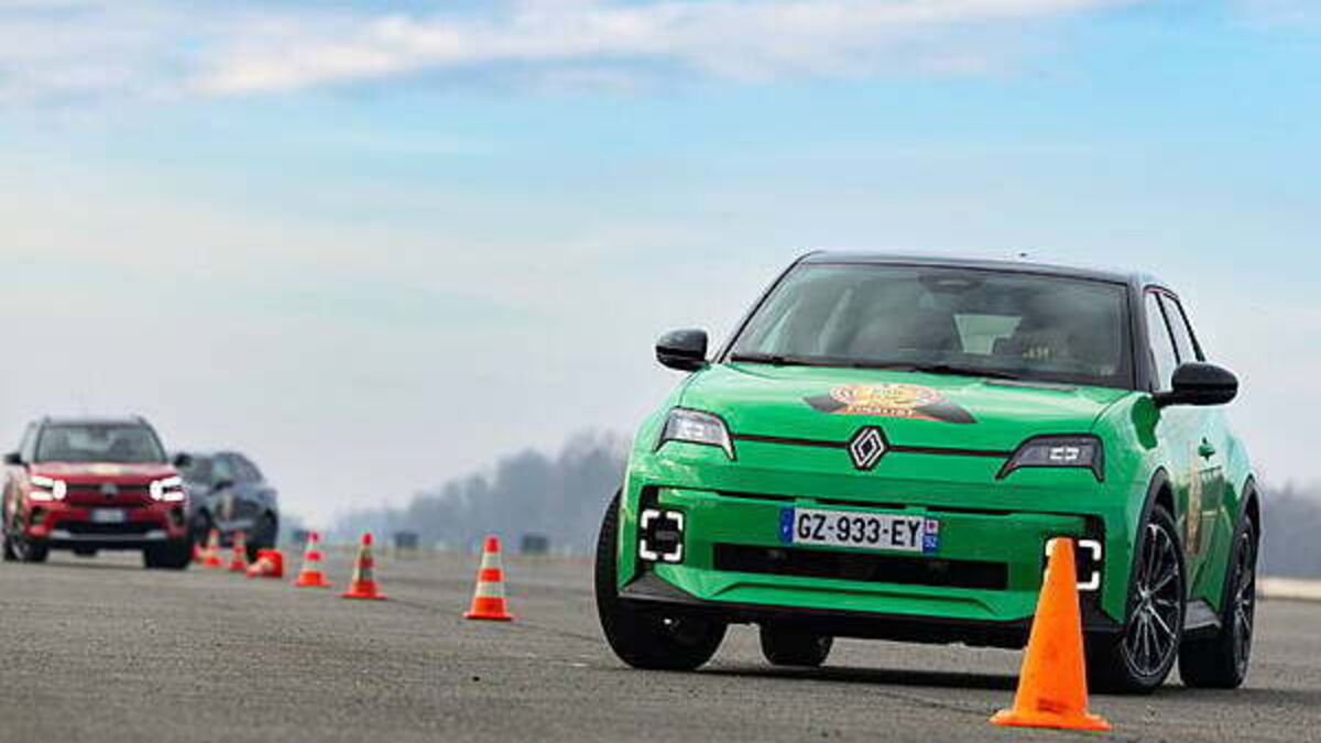 Renault 5 named Europe's Car of the Year 2025